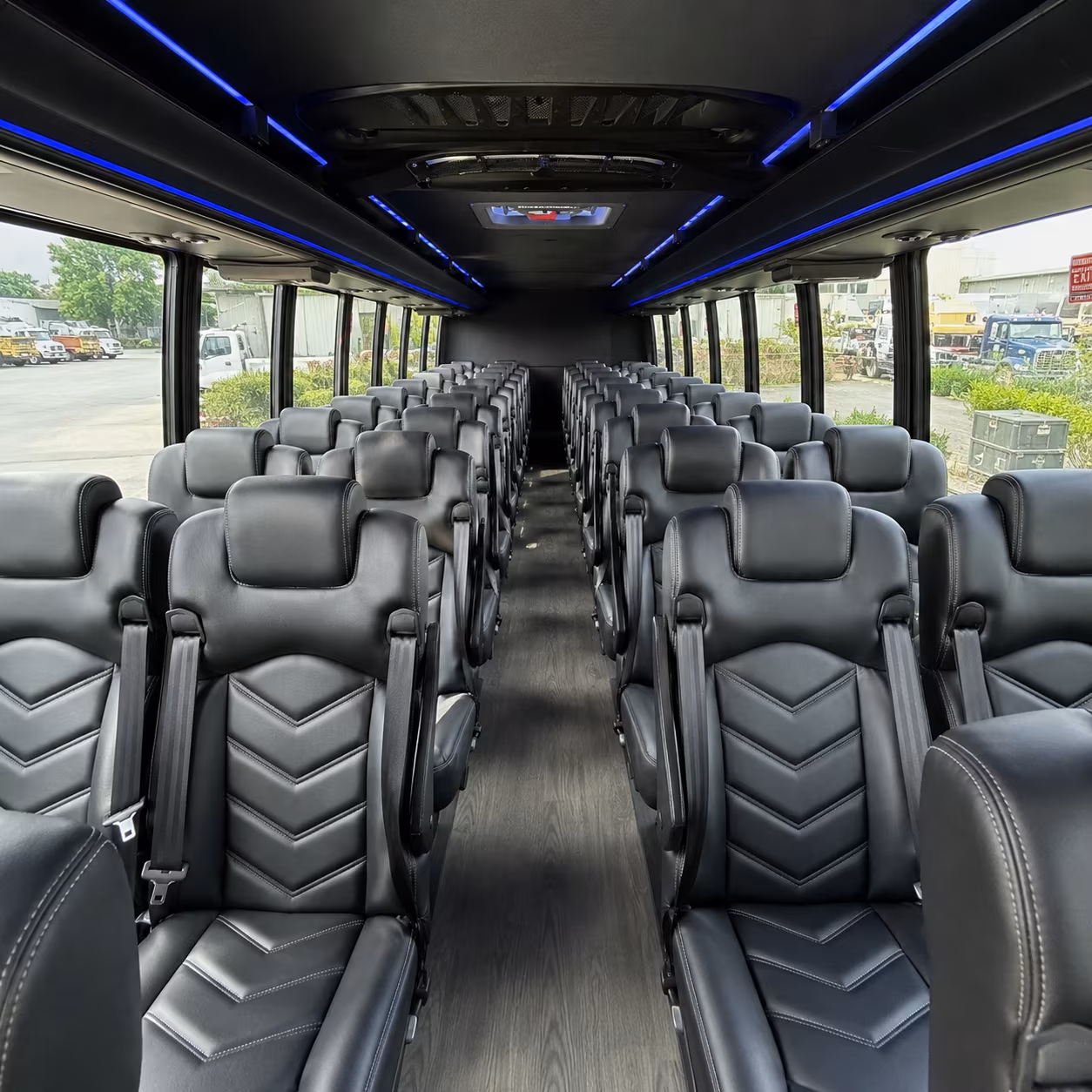 bend 35 passenger minibus interior