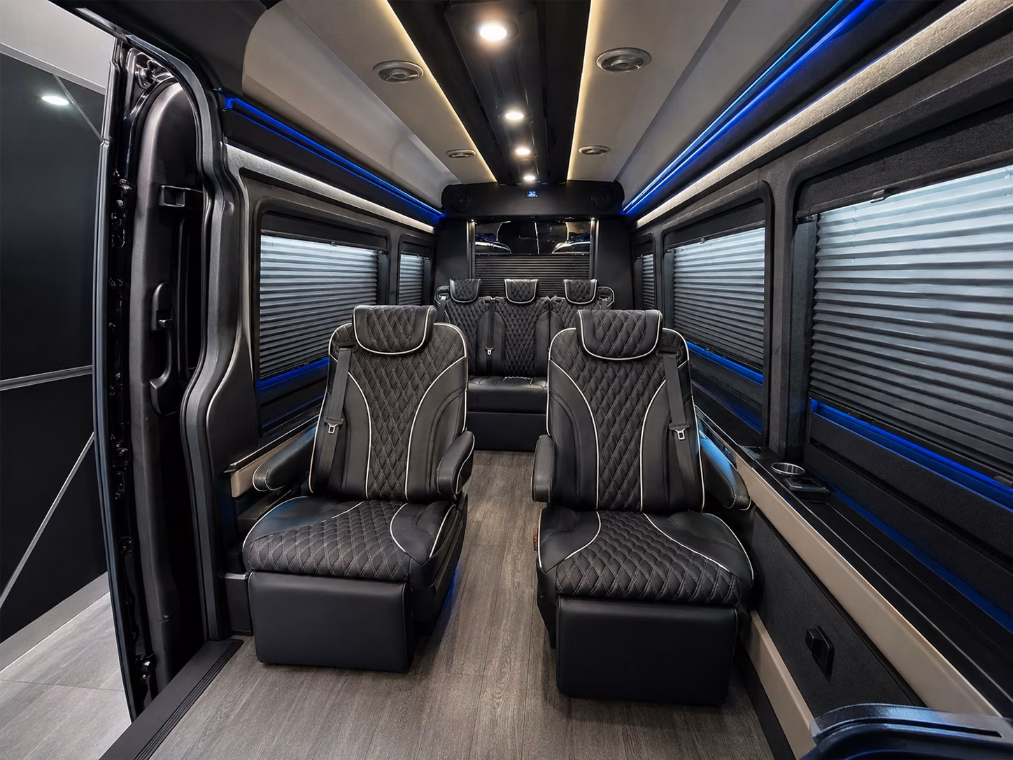 rent a bus in bend for the perfect prom night itinerary